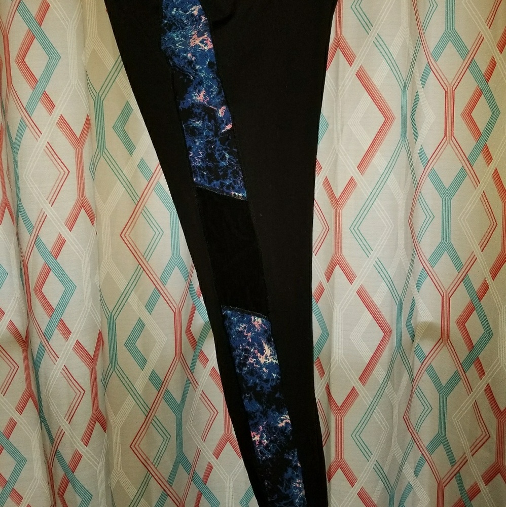 Torrid leggings
